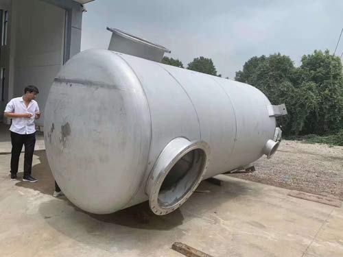 化工罐